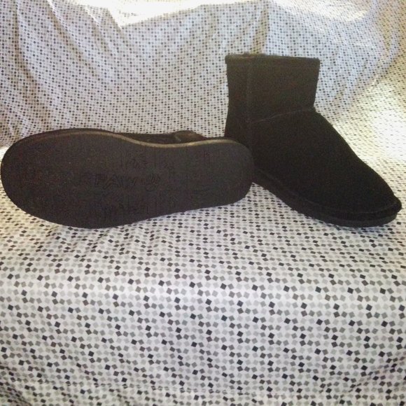 Boots - Picture 2 of 2